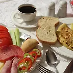 Timoleon Hotel 3*