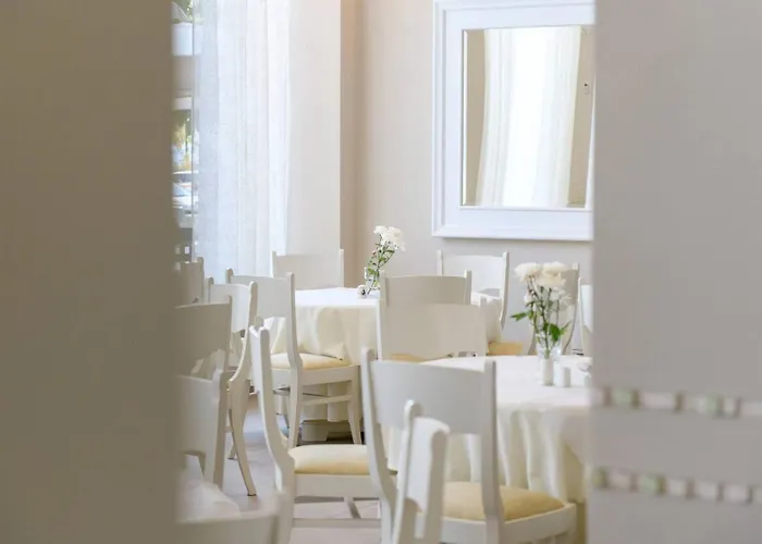 Timoleon Hotel 3*